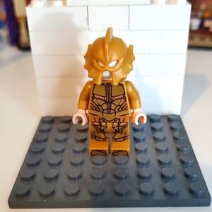 LEGO Super Heroes ATLANTEAN GUARD Minifigure from 76085